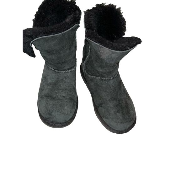 UGG Australia Boots 1017400K Bailey Button‎ II Black Size 3Y - Picture 1 of 8